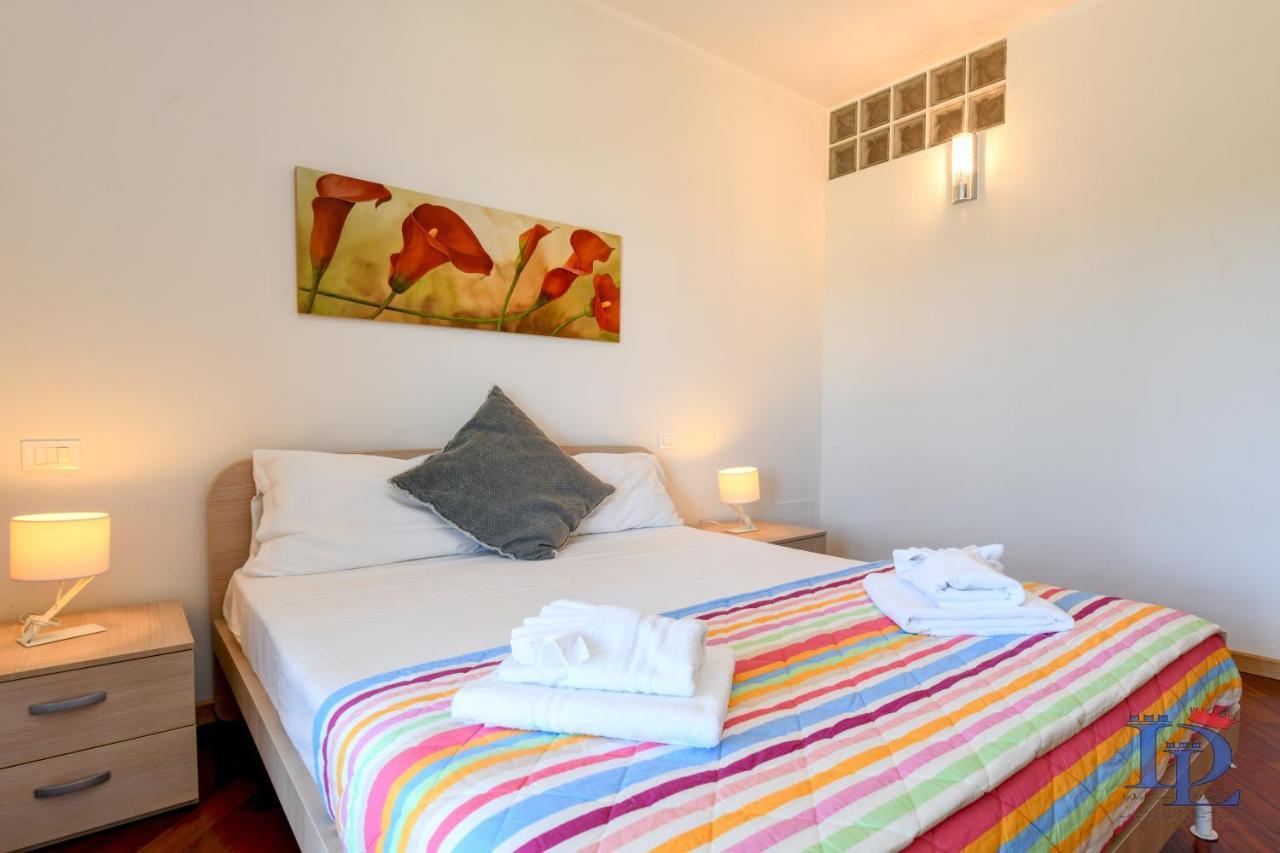 Desenzanoloft Official Partner Marriott Homes & Villas -Butterfly And 5 Pools Family Apartment Desenzano del Garda Exterior photo